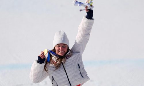 “Cuidado”: Medallas olímpicas se rompen durante celebraciones