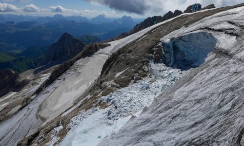 Vonn, Shiffrin y Brignone, entre esquiadoras olímpicas preocupadas por glaciares en retroceso
