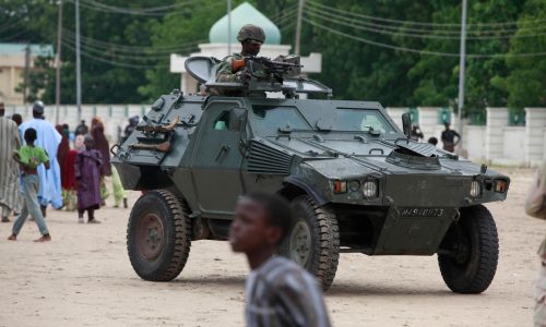 Nigeria crea comando militar para frenar avance de islámicos tras ataque que dejó más de 160 muertos