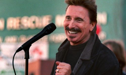 Chuck Negron, lead singer on ‘Joy to the World’ and other Three Dog Night hits, dies at 83
