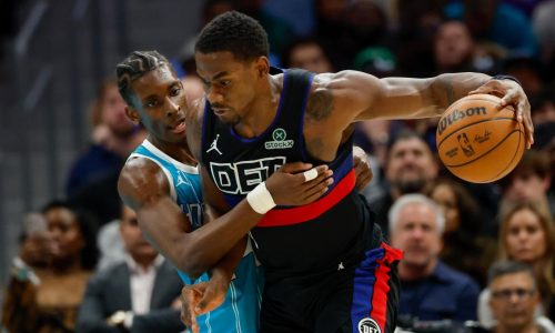 Pistons supera 110-104 a Hornets en juego marcado por pelea y expulsiones