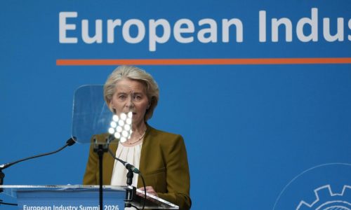 Líderes de la UE se reúnen para contrarrestar la presión de Rusia, China y Trump