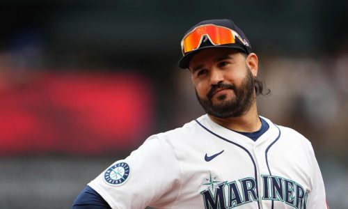 Eugenio Suárez y los Rojos acuerdan contrato de uno año por $15 millones, según fuentes de AP