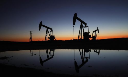 Siria firma acuerdo histórico con Qatar y Chevron para desarrollar un campo petrolero en alta mar