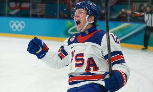 Amid controversy, Wild gold medalists express support for women’s team