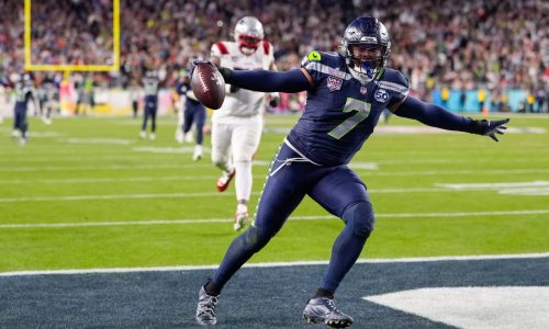 Seahawks dominate Patriots to win Super Bowl