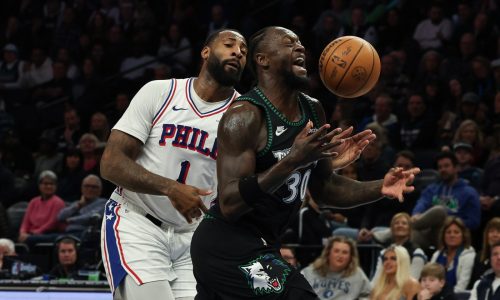 Timberwolves smited by visiting 76ers