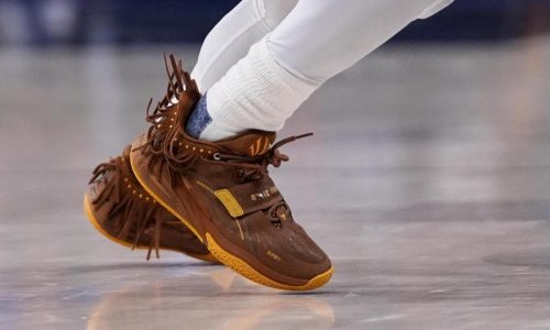 The surprising complexity behind the squeak of basketball shoes on hardwood floors