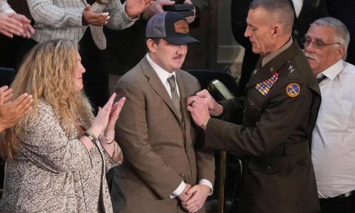 Trump honors National Guard members shot in Washington