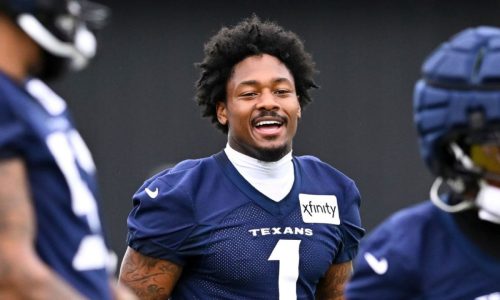 Stefon Diggs Bio, Net Worth, Girlfriends & Cardi B Breakup Rumors