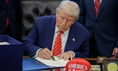 Trump Says He’s Still Looking ‘Seriously’ at Sending $2,000 Tariff Rebate Payments