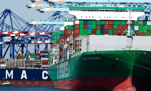 Trump Signs Order to Impose 10 Percent Global Tariffs After Supreme Court Ruling