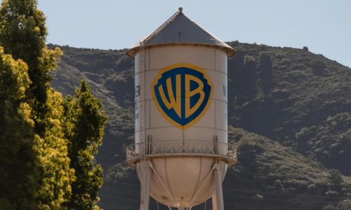 Warner Bros reopens takeover talks with Paramount after receiving a waiver from Netflix
