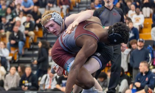 Central Catholic boys, Lowell girls claim Div. 1 wrestling titles