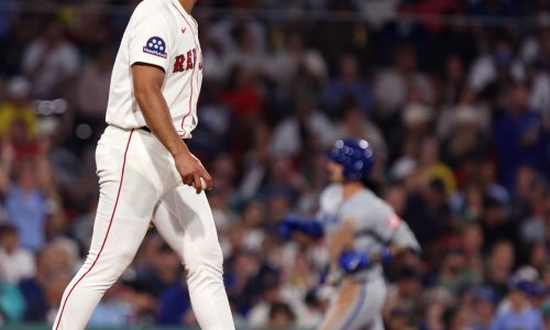 Source: Red Sox trade struggling right-hander, prospect to White Sox