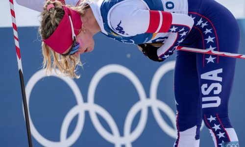 Jessie Diggins powering through bruised ribs