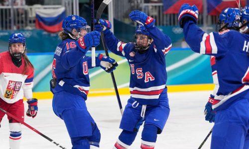 Women’s hockey: Team USA wins Olympics opener