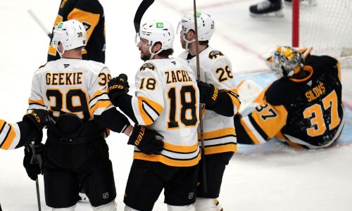Bruins cough up 3-0 lead, fall to Penguins in OT, 5-4