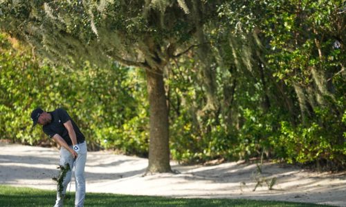 Daniel Berger firma un 63 y toma ventaja de 3 golpes en Bay Hill