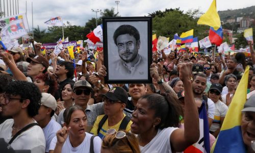 Colombia va a las urnas para renovar el Congreso y definir candidatos presidenciales