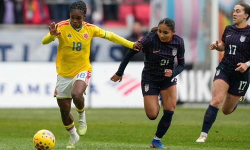 Gol tardío de Thompson da triunfo a EE.UU. 1-0 ante Colombia y título de la Copa SheBelieves
