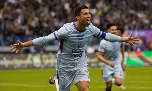 Cristiano Ronaldo sufre lesión en el isquiotibial y está “día a día”