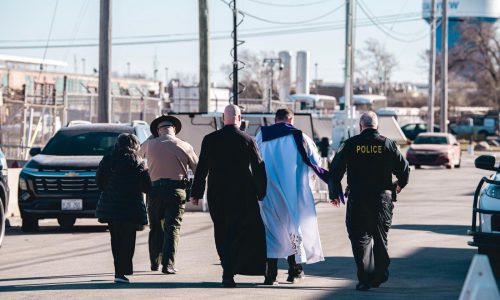 Líderes religiosos piden acceso a centros de detención del ICE durante Cuaresma y Ramadán
