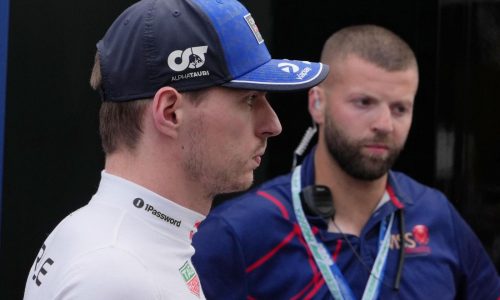 Max Verstappen dado de alta por médicos de la F1 tras choque en la clasificación del GP de Australia