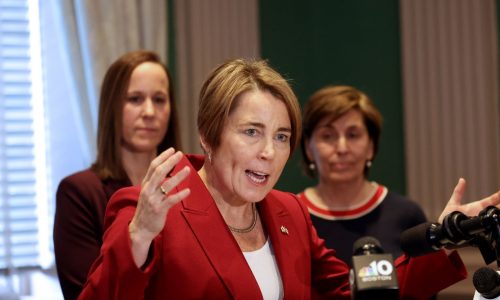 Massachusetts students top nation on Advanced Placement exams