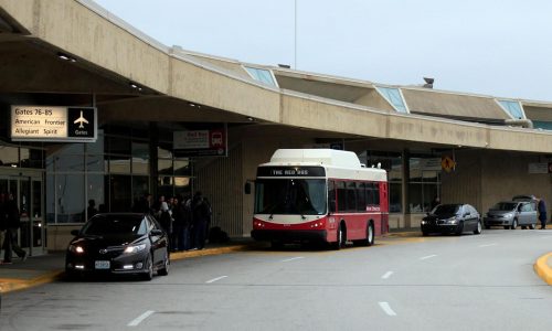 El Aeropuerto Internacional de Kansas City reabre tras evacuación por amenaza