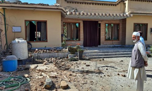 Pakistán y Afganistán afirman haber matado a decenas de soldados del otro bando en combates