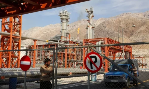 Trump Extends Pause on Iranian Energy Strikes to April 6