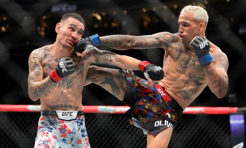Charles Oliveira le quita el título BMF a Max Holloway en la UFC 326