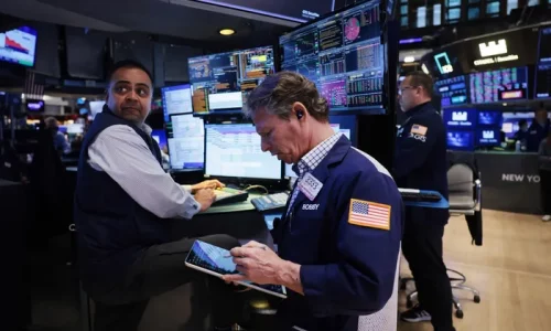 Wall Street Review: Stocks Fall for 5th Week; Dow, Nasdaq Slip Into Correction