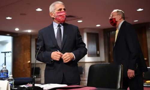 Fauci Deputy Who Declined COVID-19 Vaccine Feared Retaliation: Emails