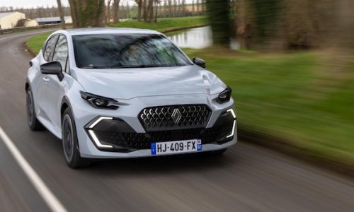 France March 2026: Dacia Sandero, Tesla Model Y and Renault Clio VI in photo finish