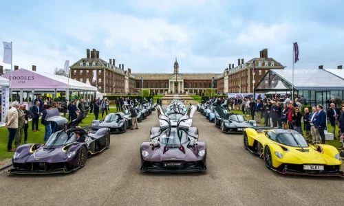 How to Buy Rare Classic Cars at Salon Privé London’s Exclusive Concours de Vente
