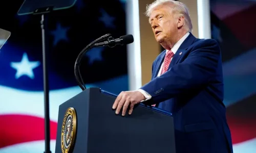 Trump Says He’ll Attend Birthright Citizenship Argument at Supreme Court