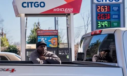 US Annual Inflation Shoots Up to 3.3 Percent, Highest Level Since May 2024