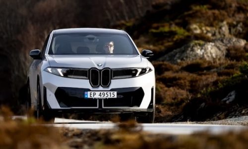 Norway April 2026: Toyota Urban Cruiser #2, BMW iX3 #4