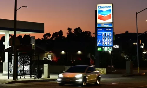 Chevron, Exxon Decline to Boost Oil Production Despite Trump Admin Requests