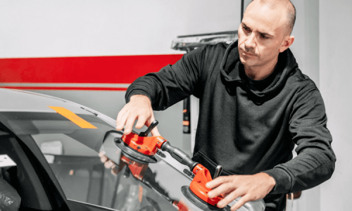 Why Choosing Expert Windshield Replacement Matters – Advice from Super Auto Glass