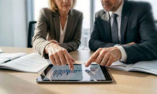 How a Unit Linked Insurance Plan Offers Life Insurance and Market Returns Under One Policy