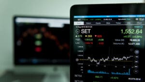 Peers warn UK cannot afford to drag its feet on sterling stablecoin rules