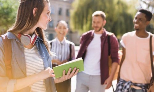 More than 120 MPs and peers call for urgent student loan review
