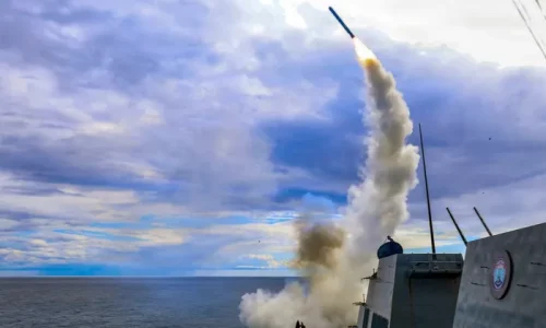 Pentagon Awards Major Tomahawk Missile Contract