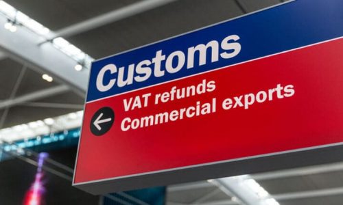 Return of tax-free shopping would give UK economy £11.5bn boost, says CEBR