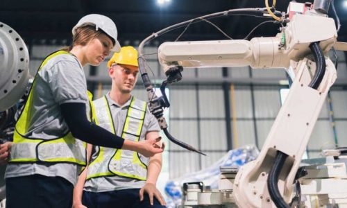 Nine in 10 UK manufacturers use automation to manage disruption