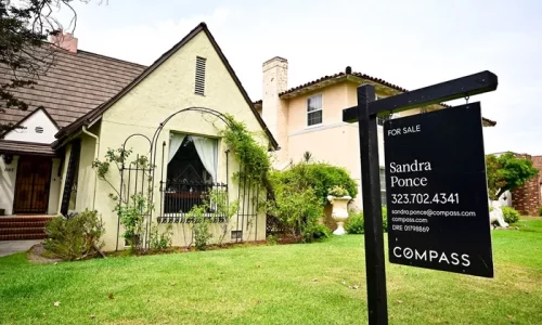30-Year Fixed-Rate Mortgage Rate Hits 7.4 percent