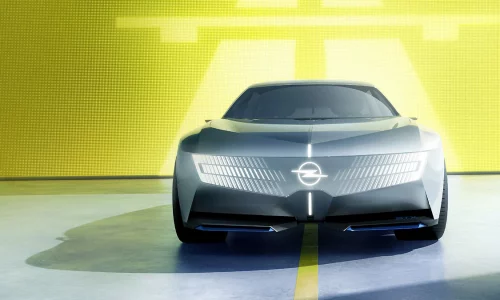 Opel STX Concept Brings Active Aerodynamics to the Electric Estate Car